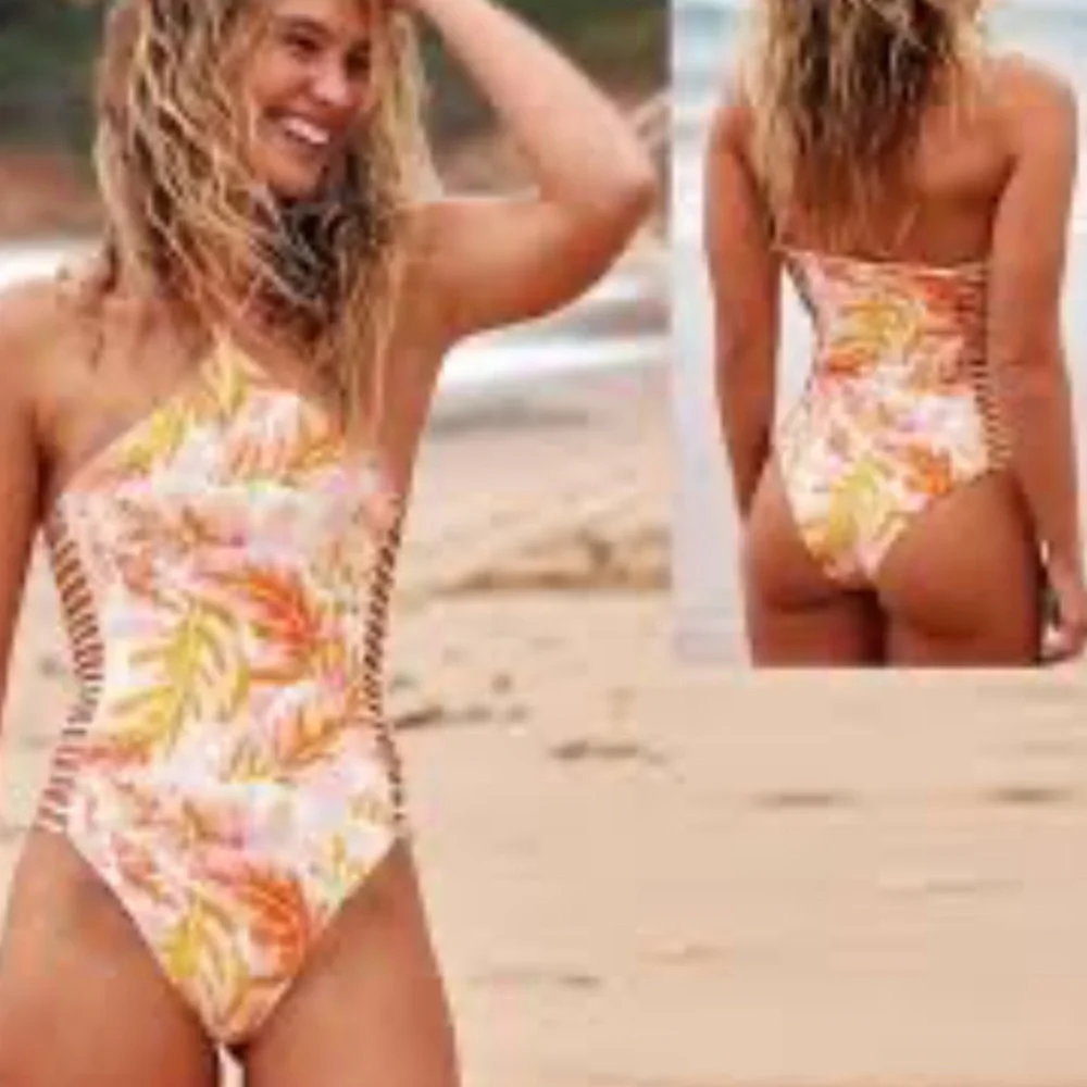 NWT FP x STONE FOX SWIM fella one piece in lei lei print size medium